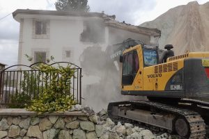 رفع تصرف 50 هزار متر مربع از بستر و حریم رودخانه قزقن چای و حبله رود