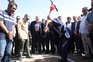 کلنگ زنی پروژه احداث پل آبنمای روستای شیزر
