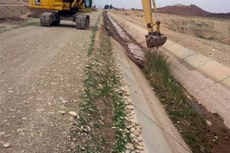 لایروبی و رفع انسداد ۲۵ کیلومتر کانال آبرسانی سد زاگرس