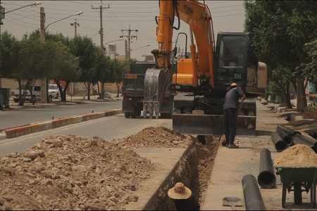اجرای ۱۶ کیلومتر خط انتقال آب به مخازن و شبکه‌های آبرسانی شهرها و روستاهای استان بوشهر