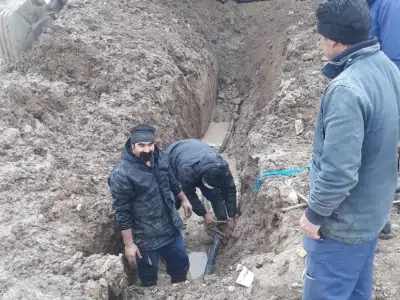 انجام ۵۰ کیلومتر نشت یابی شبکه توزیع آب شرب توسط امور آبفا منطقه دو شهر کرمانشاه