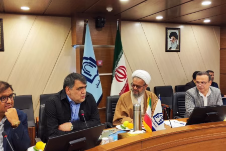 برگزاری آیین افتتاح نیروگاه خورشیدی دانشگاه دامغان