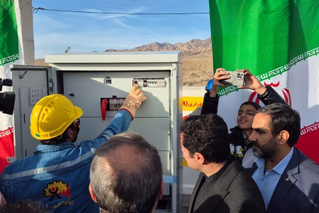 افتتاح پروژه‌های مدیریت توزیع نیروی برق شهرستان درمیان