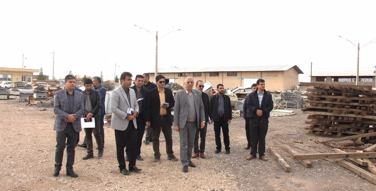 بازدید مدیرعامل شرکت توزیع نیروی برق جنوب استان کرمان از انبار مرکزی بردسیر در راستای اجرای طرح لجستیک معکوس