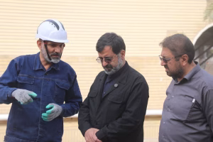 بازدید مهندس بهنام‌جو از فرآیند اجرای پروژه کابل‌کشی احداث ۳ فیدر (خروجی) از پست قم مرکزی