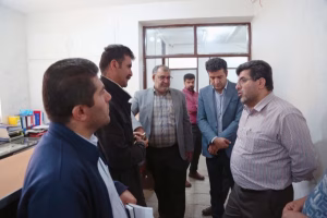 بررسی میدانی منابع آب فارسان توسط معاونان و کارشناسان حوضه زاینده‌رود