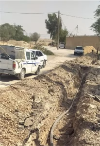 بهبود کمی و کیفی آب شرب 25خانوار روستایی رامهرمز با اصلاح شبکه توزیع