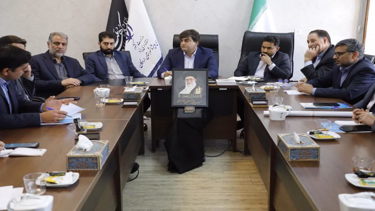 تأمین آب پایدار شهرستان اردکان در اولویت برنامه‌های کلان شرکت آبفا است
