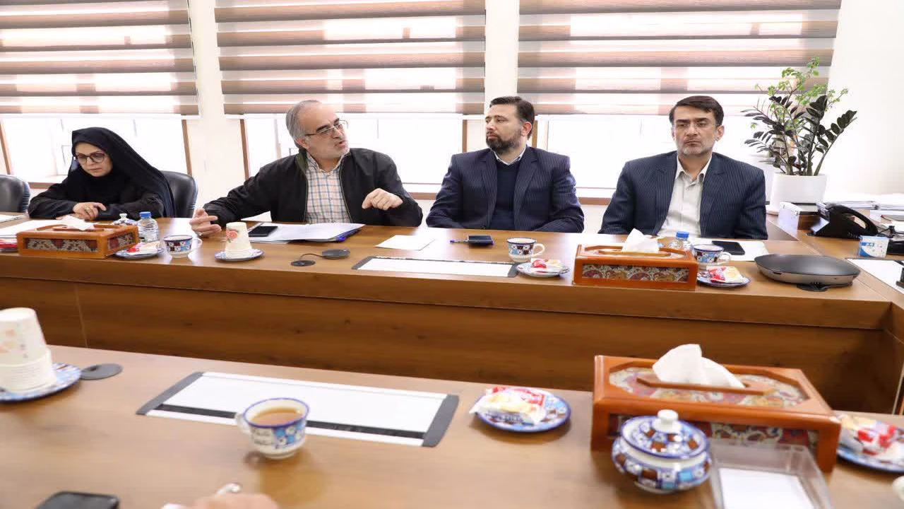 تأکید معاون استاندار یزد بر پیگیری مستمر و حل چالش‌های حوزه آب استان