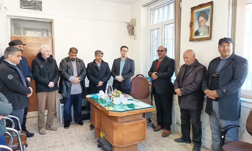 تجلیل از زحمات رانندگان آبفا نــیــشــابــور به مناسبت روز ملی حمل ونقل