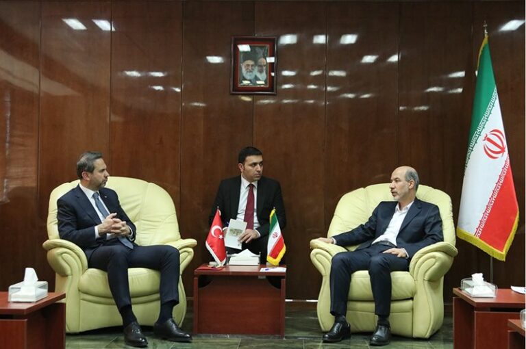 تبادل-برق-ایران-و-ترکیه-وارد-فاز-عملیات