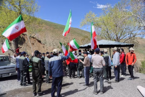 تلفیق ورزش، محیط‌زیست و تکریم پیشکسوتان در پیاده‌روی سبز کارکنان نیروگاه شازند