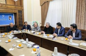رفع موانع تولید انرژی خورشیدی توسط سرمایه‌گذاران و صاحبان صنایع