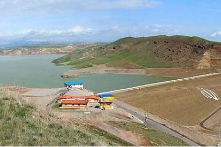 رهاسازی آب سد سهند محدود می شود