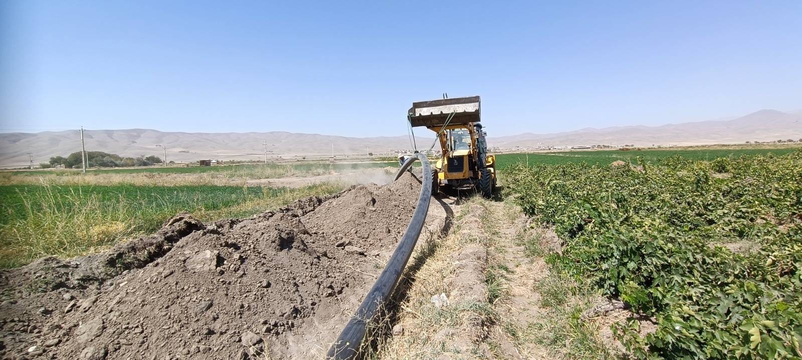 رفع تنش آبی ۲۰۰ خانوار در شهرستان تویسرکان