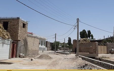 اجرای پروژه اصلاح و بهسازی شبکه توزیع برق روستای قره‌سعید ایجرود