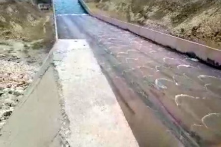 سد «تنگ‌حمام» کرمانشاه سرریز شد