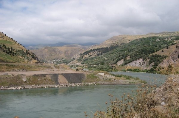 سدسفیدرود