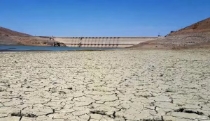 ۱۴ سد کشور در آستانه خشک شدن