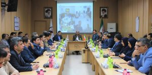 در سال 1404 توسعه و احداث نیروگاه های خورشیدی در استان به جدیت دنبال می شود