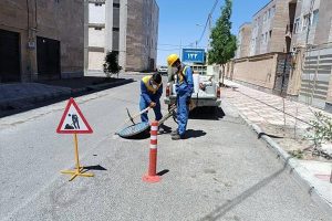 شروع عملیات سم پاشی حدود ۱۱۰۰۰ منهول و کلین اوت در شبکه فاضلاب شهر بیرجند