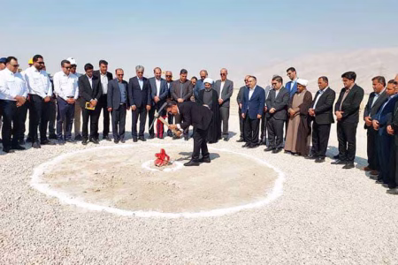 عملیات اجرایی نیروگاه خورشیدی ۱۰ مگاواتی