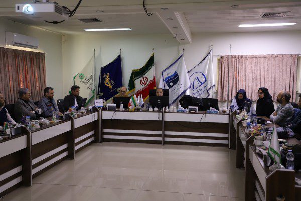 در کارگاه انتقال آب نشتی سد لار جلسه مجریان طرح های عمرانی برگزار شد