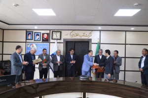 برگزاری مراسم تقدیر از عوامل اجرایی سد نجف‌آباد جیرفت با حضور مدیرعامل