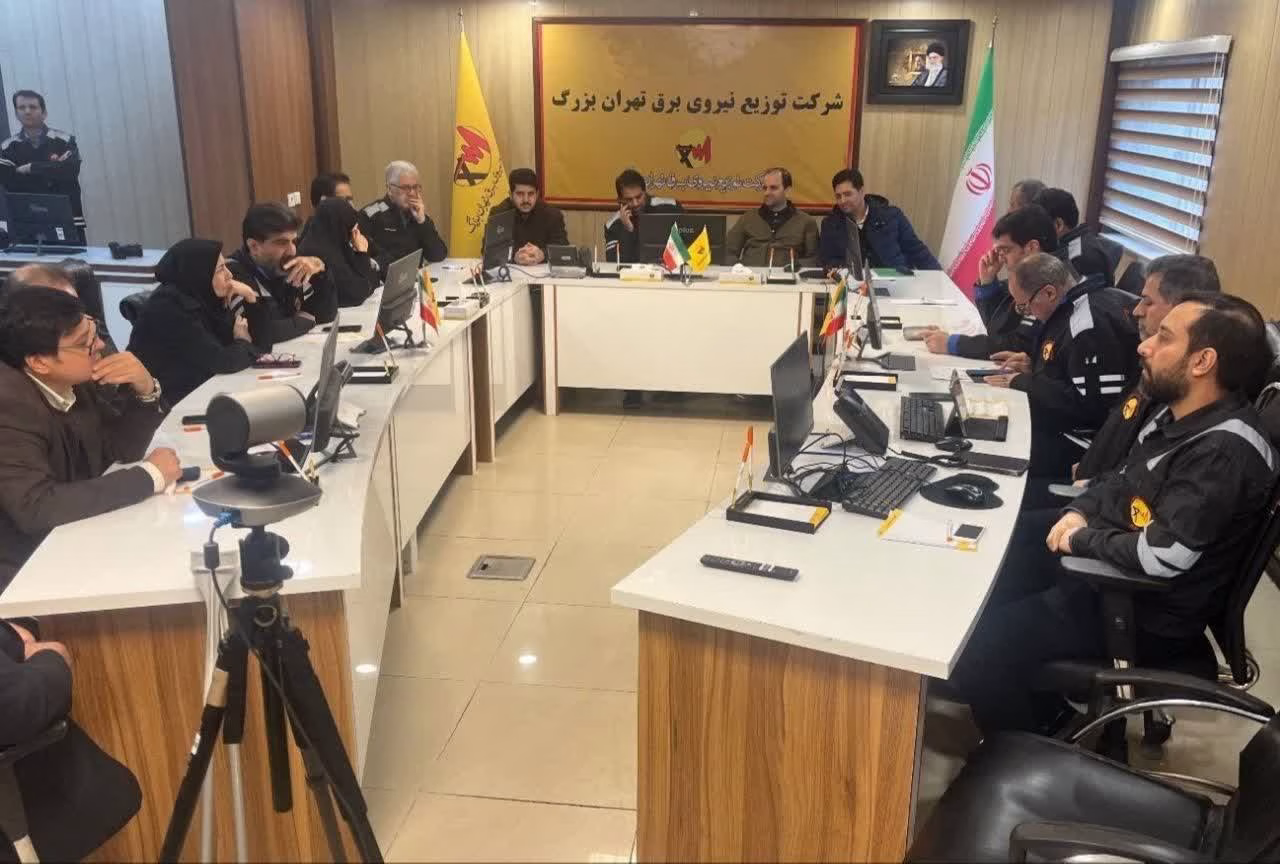 بازدید مشاورعالی وزیرنیرو و مدیرعامل مدیریت شبکه برق ایران از برق پایتخت