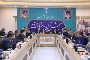 نشست وزیر نیرو با نماینده ولی فقیه، استاندار، مجمع نمایندگان و مدیران صنعت آب و برق خوزستان