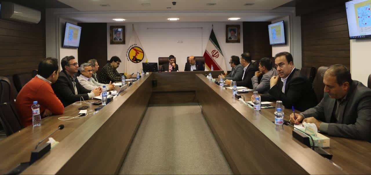 برگزاری نشست گذر پیک بار سال ۱۴۰۴ در شرکت برق استان بوشهر