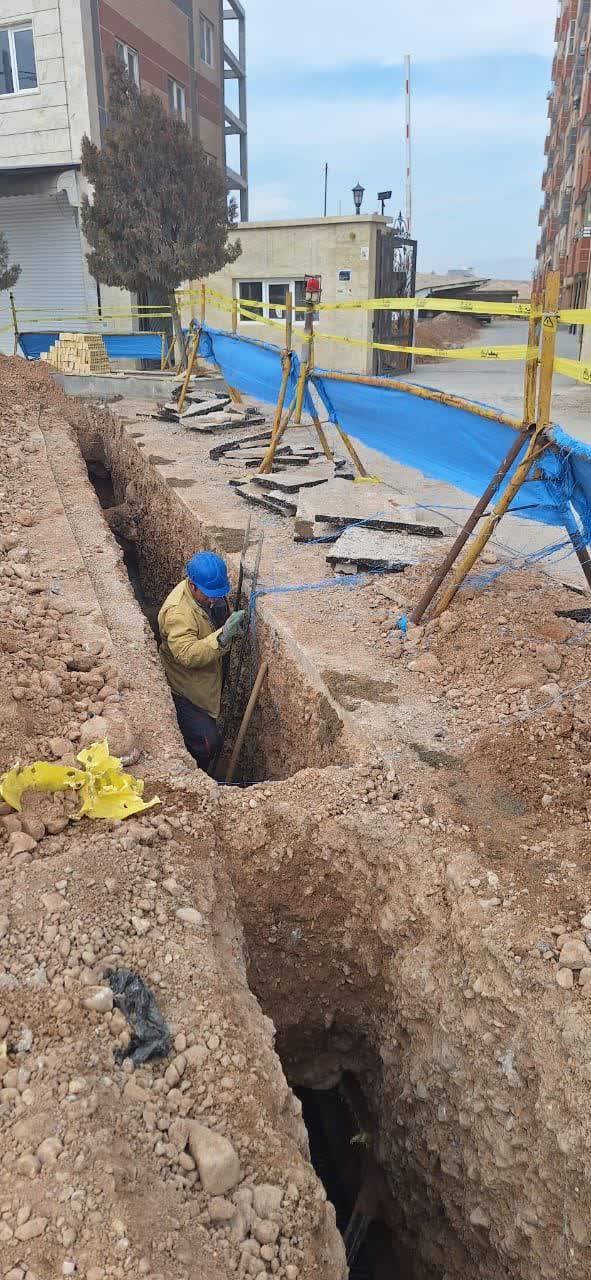 نصب 149 فقره انشعابات فاضلاب در مجتمع پاسارگاد بجنورد