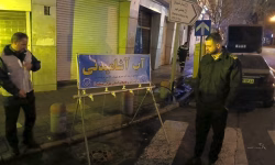 نصب ۱۵ کلکتور برداشت آب شرب در مسیر راهپیمایی ۲۲ بهمن توسط آبفای منطقه ۲