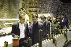 بهره مندی واحدهای صنعتی نیروگاه خورشیدی ایجادکنند تا از معافیت قطع برق