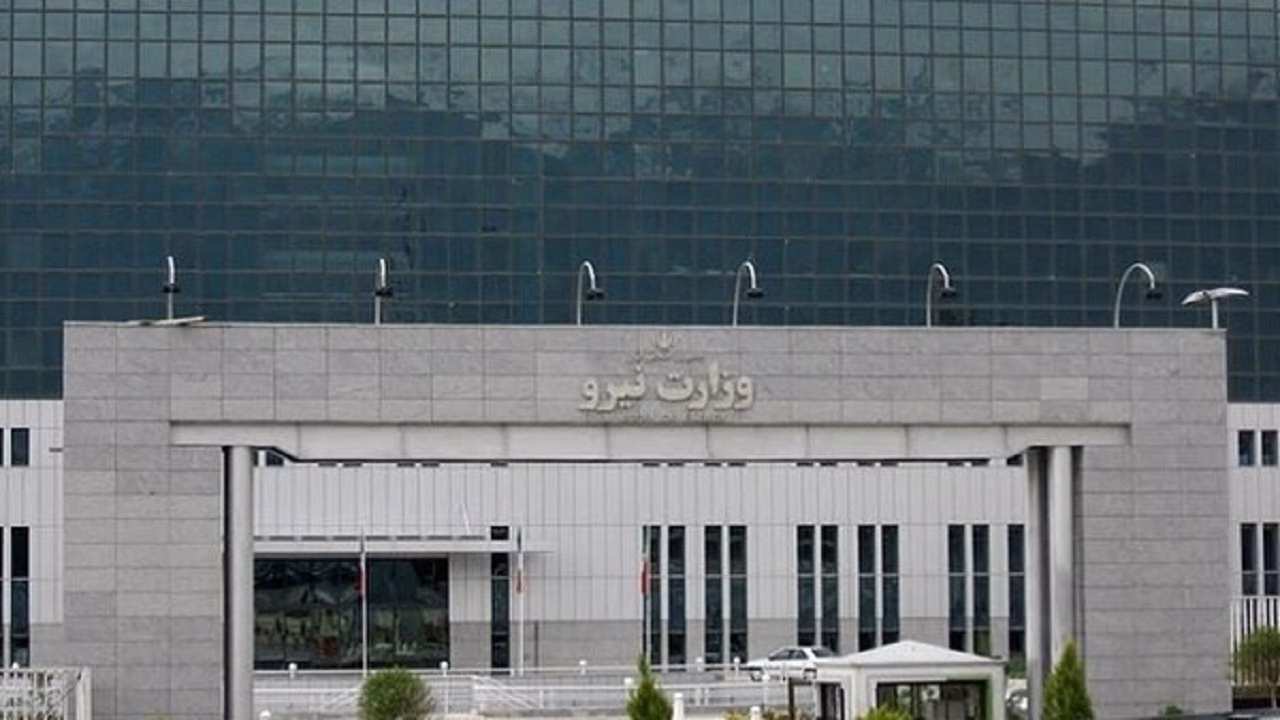پایداری خدمات با وجود خسارت به شبکه برق کشور در جنگ رمضان