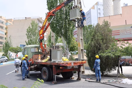 افتتاح پروژه های شرکت توزیع نیروی برق تبریز با اعتباری بالغ بر ۱.۷ همت